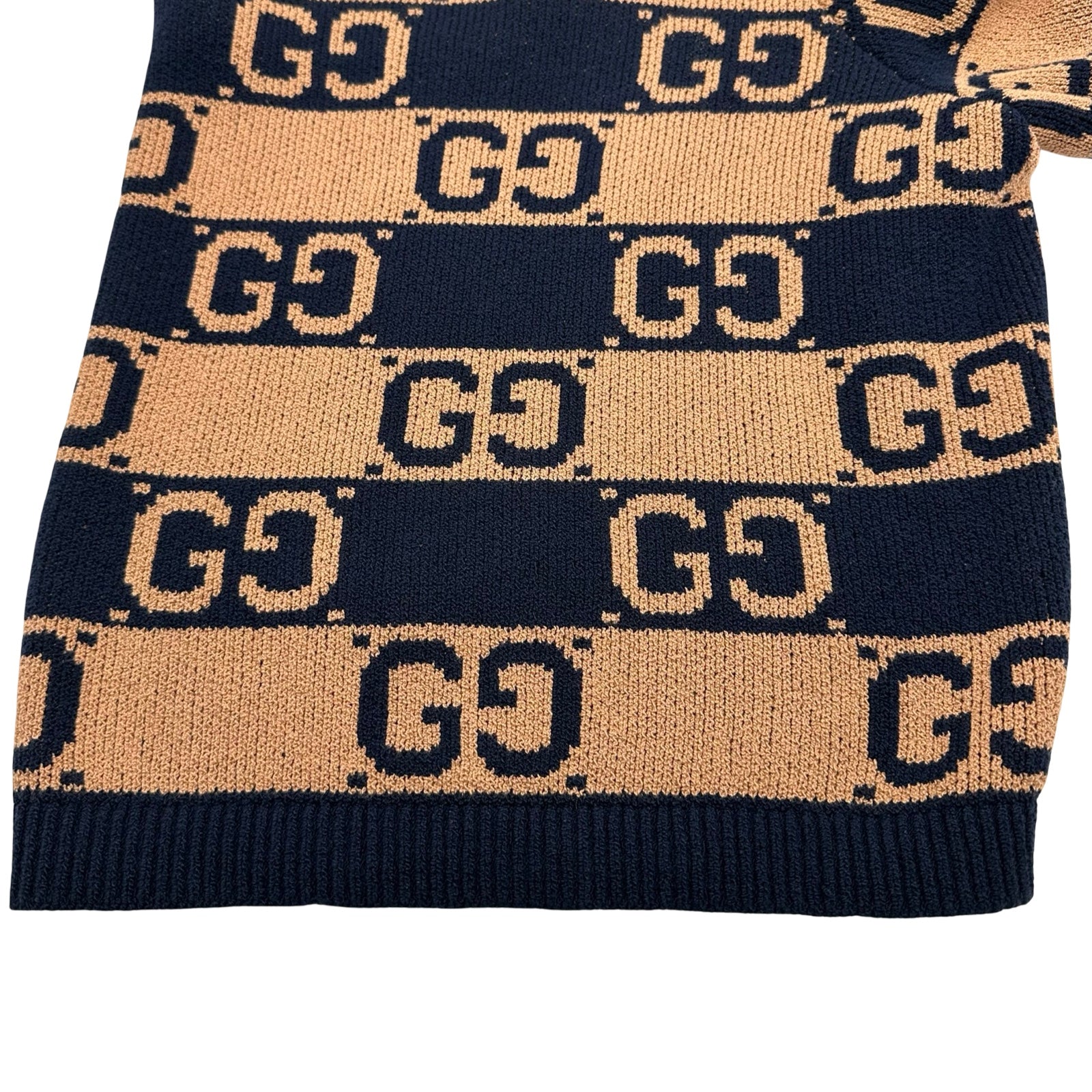 【新品未使用品】2024 GUCCI GGロゴ ニットショートパンツＭサイズ グッチ GUCCI GG総柄コットンニットハーフパンツ 752098 ネイビー