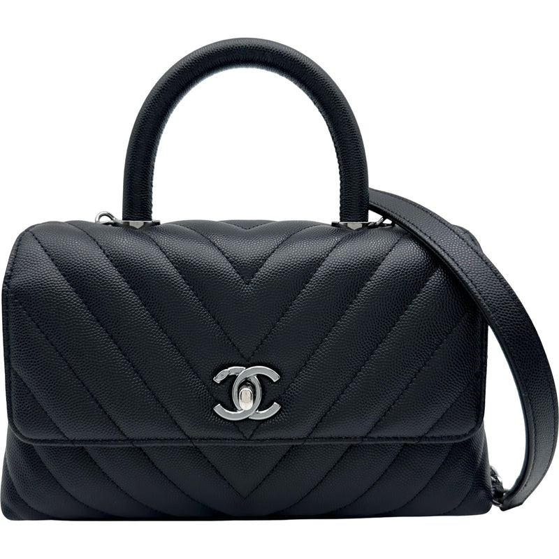 シャネル CHANEL ココハンドル XS Vステック A92990 28番台 ブラック
