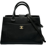 シャネル CHANEL ネオエグゼクティブトート A69930 23番台 ブラック ゴールド金具 キャビア レディース トートバッグ