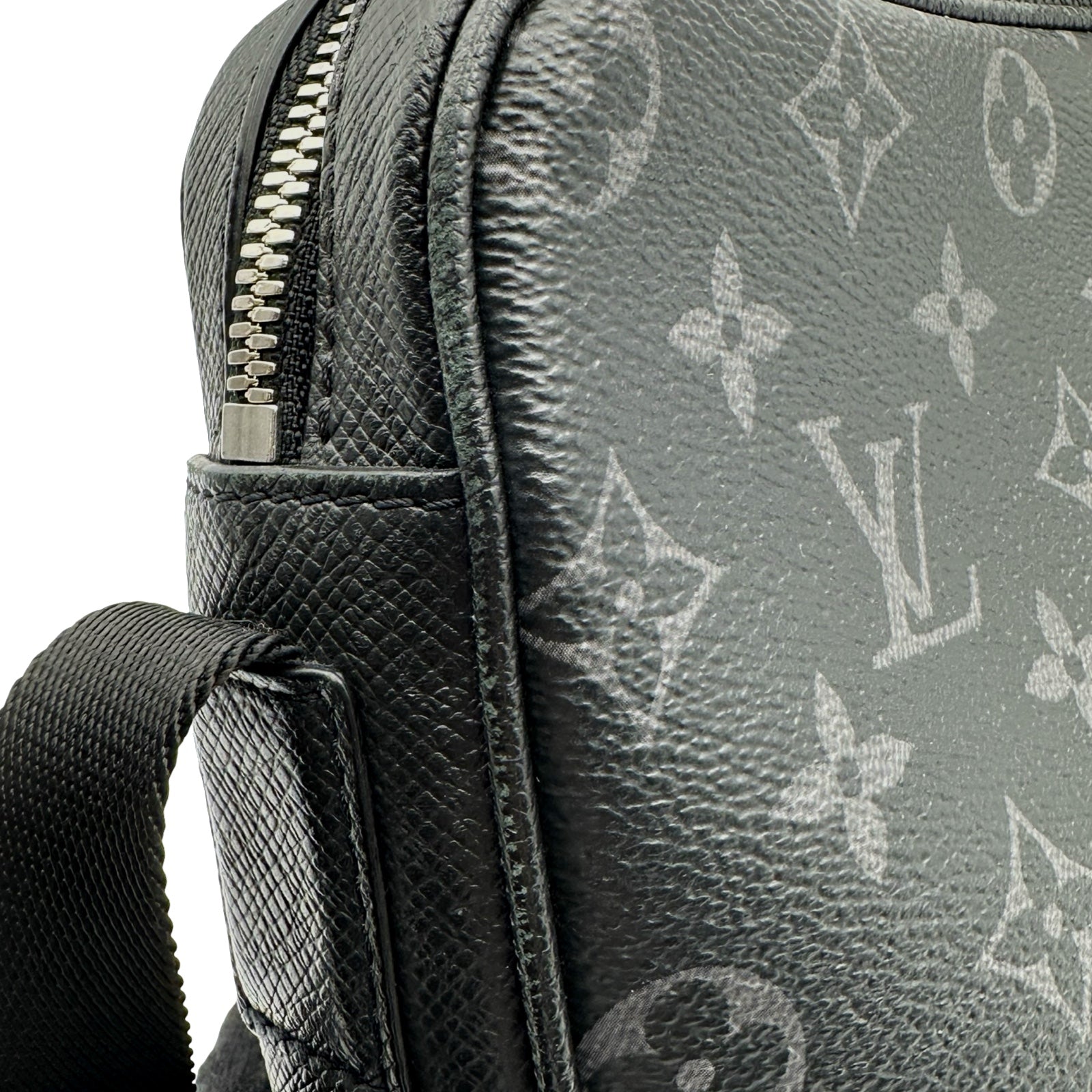 ルイ・ヴィトン LOUIS VUITTON アウトドア・メッセンジャーPM M30233