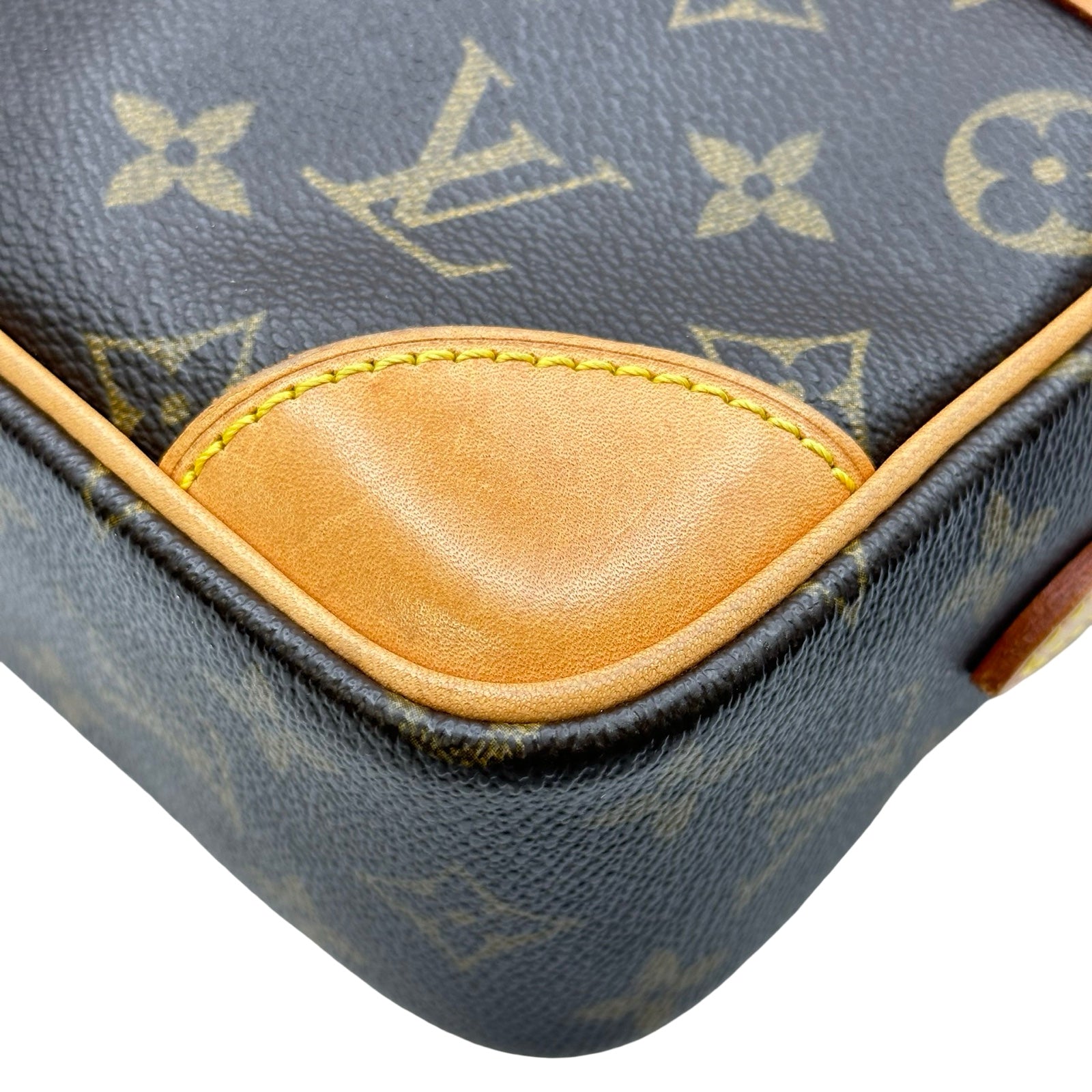 LOUIS VUITTON ルイ・ヴィトン ショルダーバッグ トロカデロ27 ルイ・ヴィトン LOUIS VUITTON トロカデロ27 M51274 ブラウン