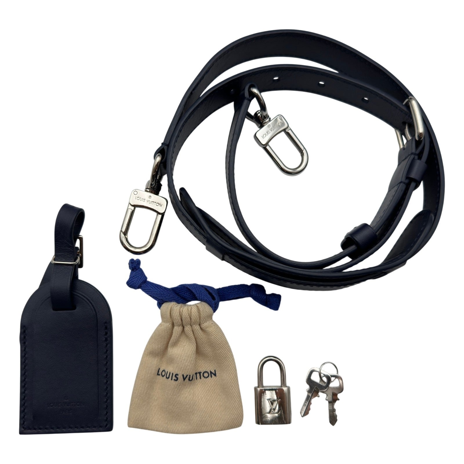 LOUIS VUITTON ネイビー　モカシン　付属品付 LOUIS VUITTON ネイビー モカシン 付属品付 LV シルバーストーン