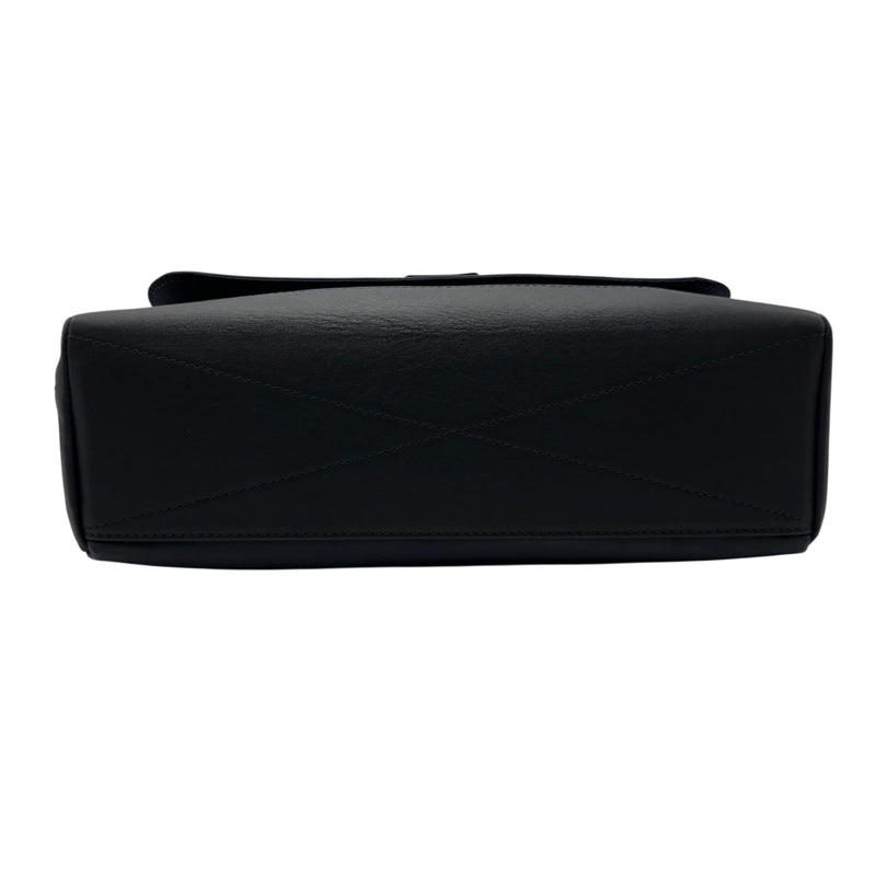 ルイ・ヴィトン LOUIS VUITTON Vラインクロス ショルダーバッグ M50443