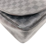 ルイ・ヴィトン LOUIS VUITTON ダニエルGM N58033 グレー ダミエ･グラフィット メンズ ショルダーバッグ