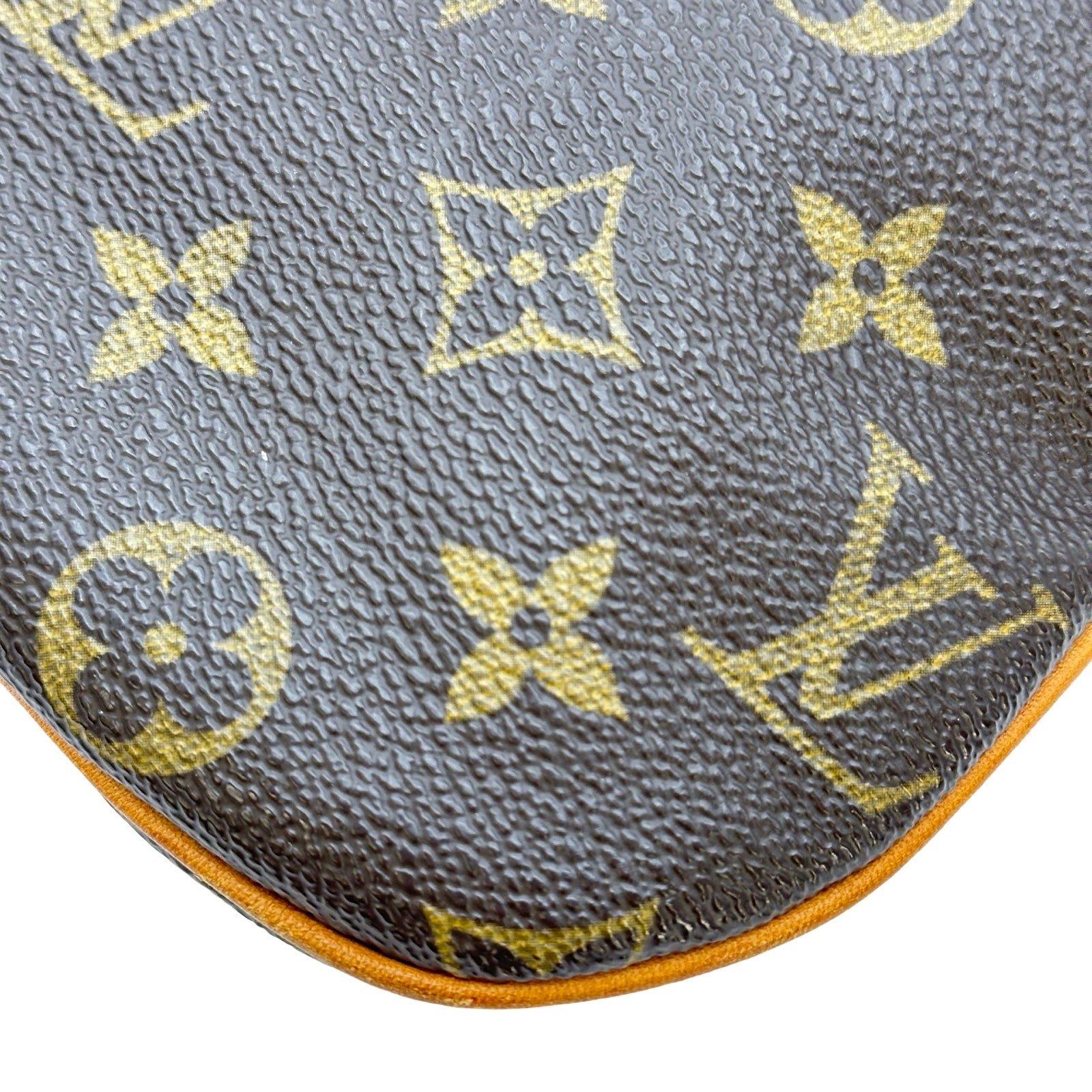 ルイ・ヴィトン LOUIS VUITTON ポシェット・ボスフォール M40044