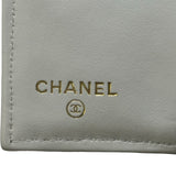 シャネル CHANEL マトラッセスモールウォレット AP3178 ホワイト ゴールド金具 キャビア レディース 二つ折り財布