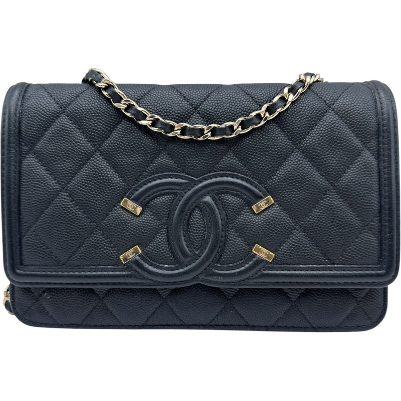 【極美品】CHANEL チェーンウォレットブラック キャビアスキン ゴールド金具 シャネル CHANEL CCフィリグリーチェーンウォレット 29番台 ブラック
