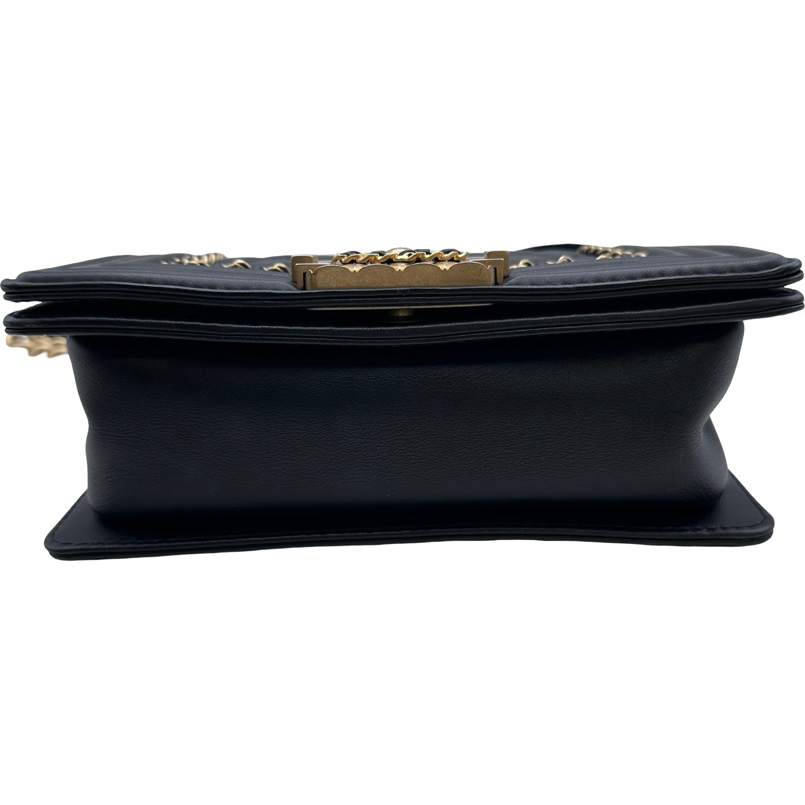 シャネル CHANEL ボーイシャネル20 A67085 29番台 ブラック×ゴールド
