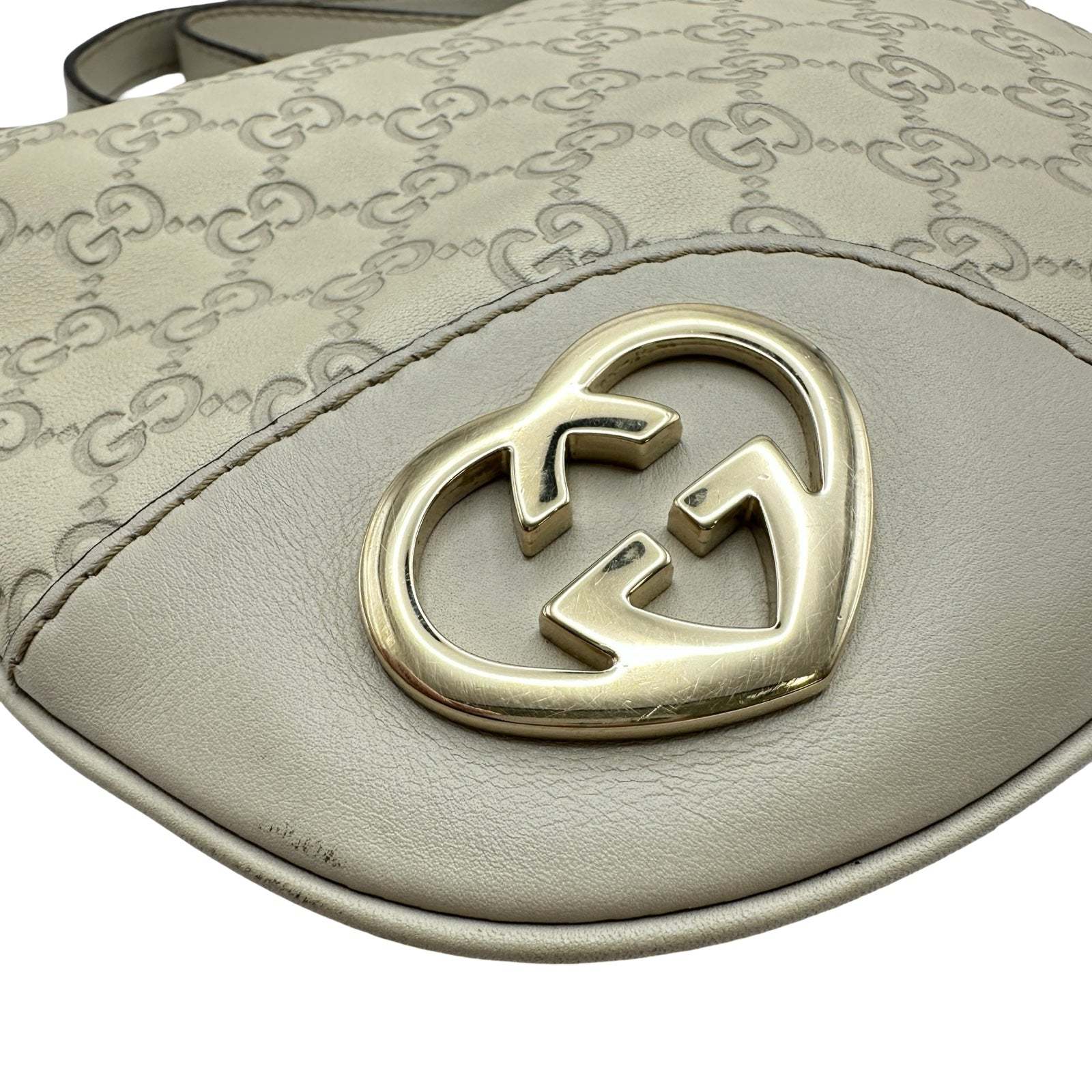 グッチ GUCCI ラブリーハートショルダー 257072 ホワイト グッチシマ