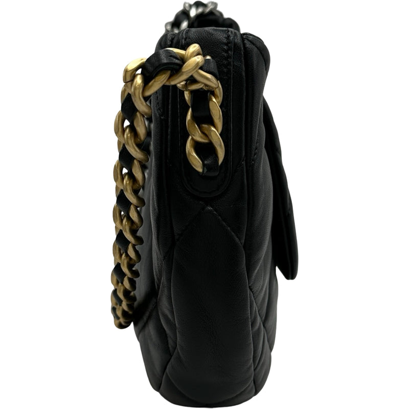 シャネル CHANEL シャネル19チェーンショルダー ブラック シルバー