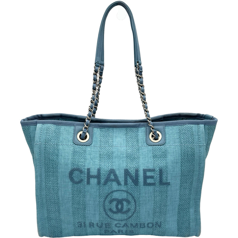 シャネル CHANEL ドーヴィルトートMM A67001 29番台 ライトブルー