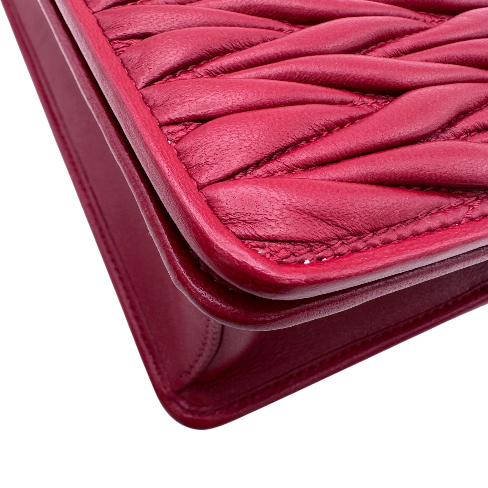 ミュウミュウ miu miu マテラッセチェーンショルダー 5BP065 レッド