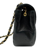 シャネル CHANEL ハーフムーン チェーンフラップバッグ 0番台 ブラック ゴールド金具 ラムスキン レディース ショルダーバッグ