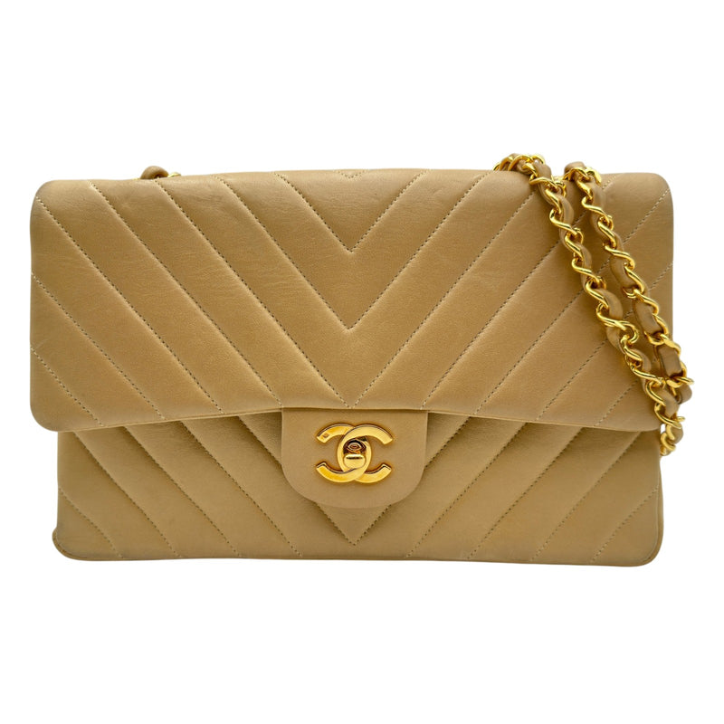 CHANEL マトラッセ Vステッチ チェーンショルダーバッグ1112 シャネル CHANEL マトラッセ25 Vステッチ A01112 2番台 ベージュ