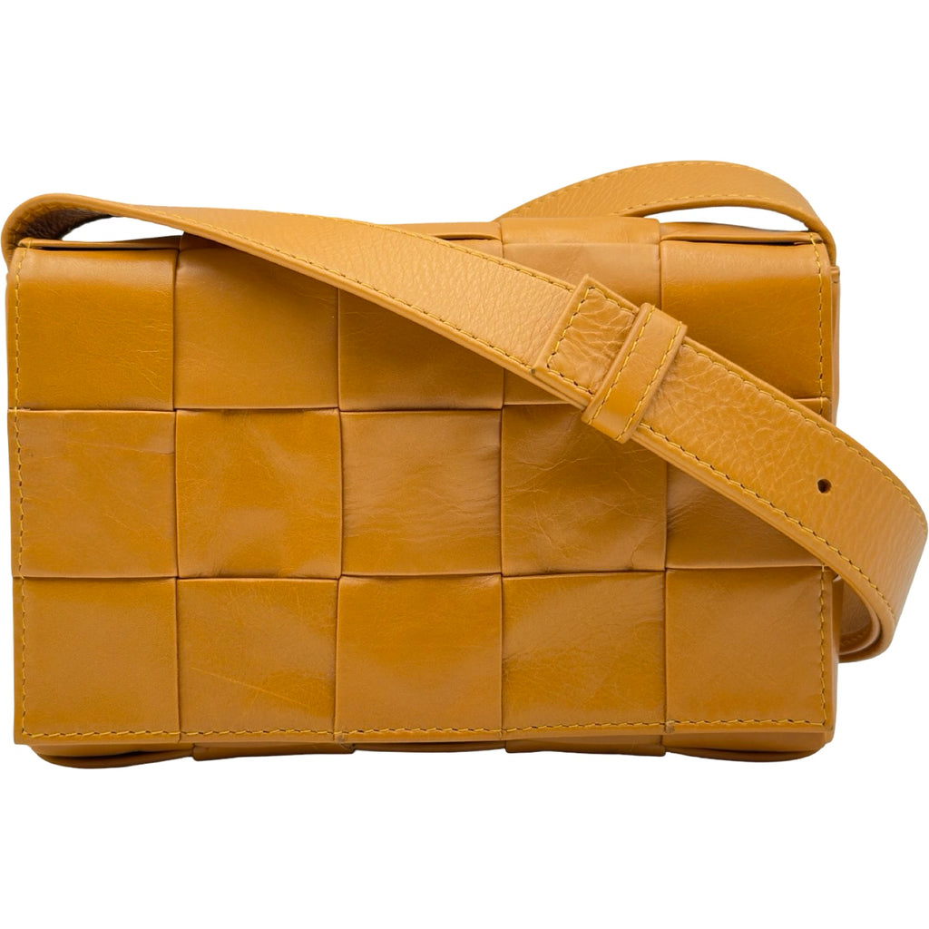 ボッテガ・ヴェネタ BOTTEGA VENETA カセット スモールバッグ 717587