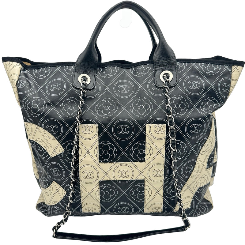 シャネル CHANEL カメリアラージショッピングバッグ A57161 25番台