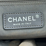 シャネル CHANEL マトラッセリュック 22番台 シルバー シルバー金具 カーフ レディース リュック・デイパック
