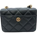 シャネル CHANEL マトラッセ チェーンショルダー ブラック×ゴールド金具 キャビアスキン レディース ショルダーバッグ