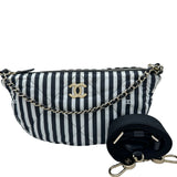 シャネル CHANEL ラージホーボーバッグ AS4698 ブラック×ホワイト ゴールド金具 ナイロン レディース ショルダーバッグ