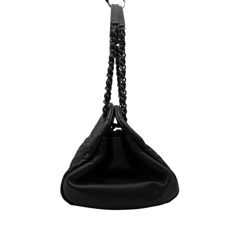 シャネル CHANEL マドモアゼル チェーンハンドバッグ 14番台 ブラック