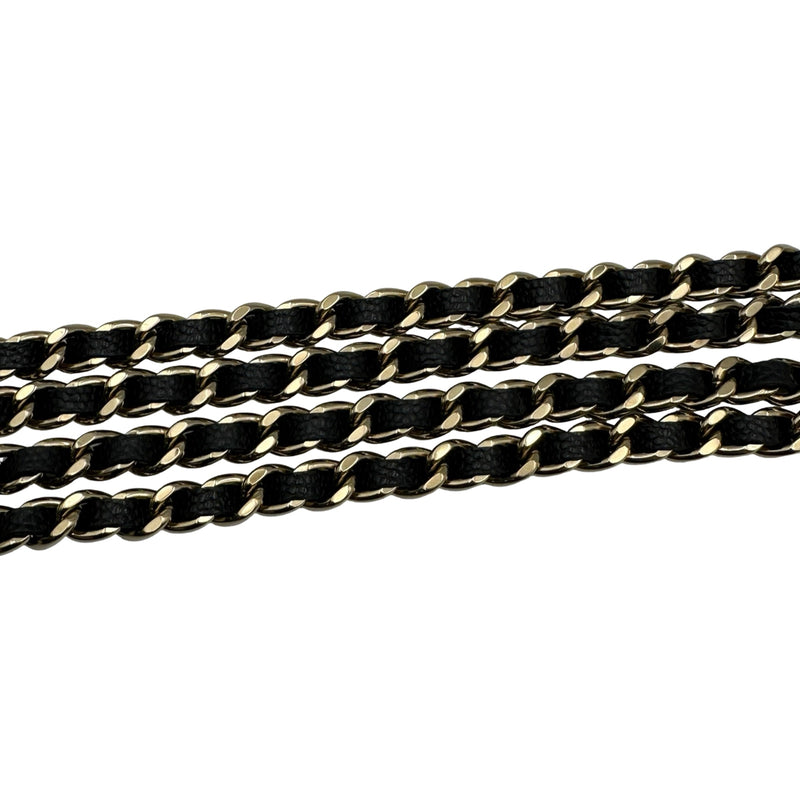 シャネル CHANEL マトラッセ チェーンクラッチバッグ AP4016 ブラック