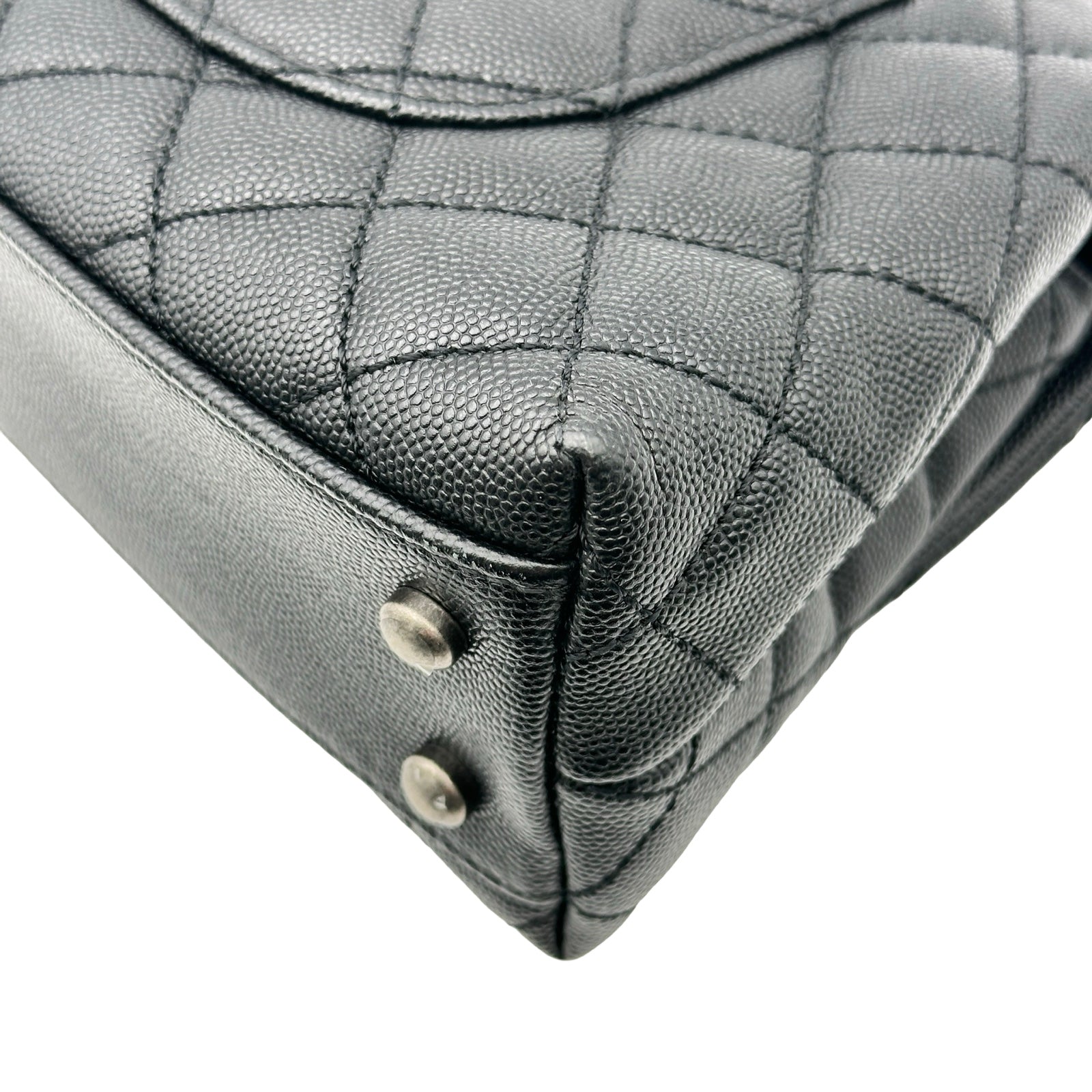 シャネル CHANEL ココハンドルXS A92990 23番台 ブラック シルバー金具