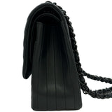 シャネル CHANEL マトラッセ30 Vステッチ A58600 21番台 ブラック ブラック金具 ラムスキン レディース ショルダーバッグ