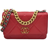 シャネル CHANEL CHANEL19 チェーンウォレット AP3267 29番台 レッド ゴールド/シルバー金具 ラムレザー レディース 長財布