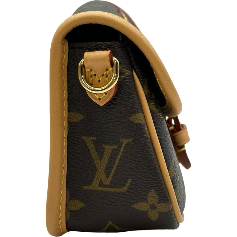ルイ・ヴィトン LOUIS VUITTON ナノ・ディアヌ M83298 ブラウン