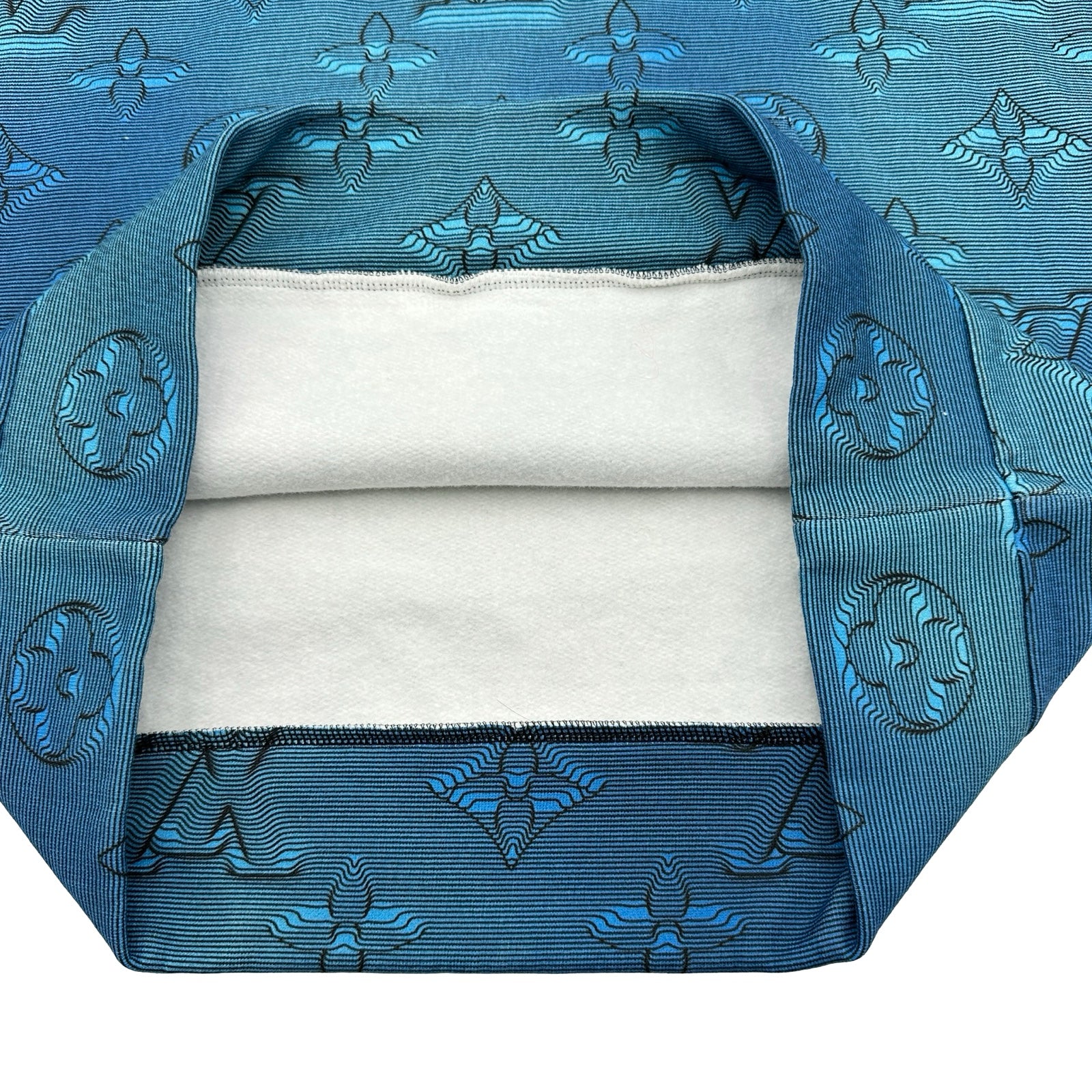 ルイ・ヴィトン LOUIS VUITTON 3Dモノグラム総柄プルオーバーパーカー
