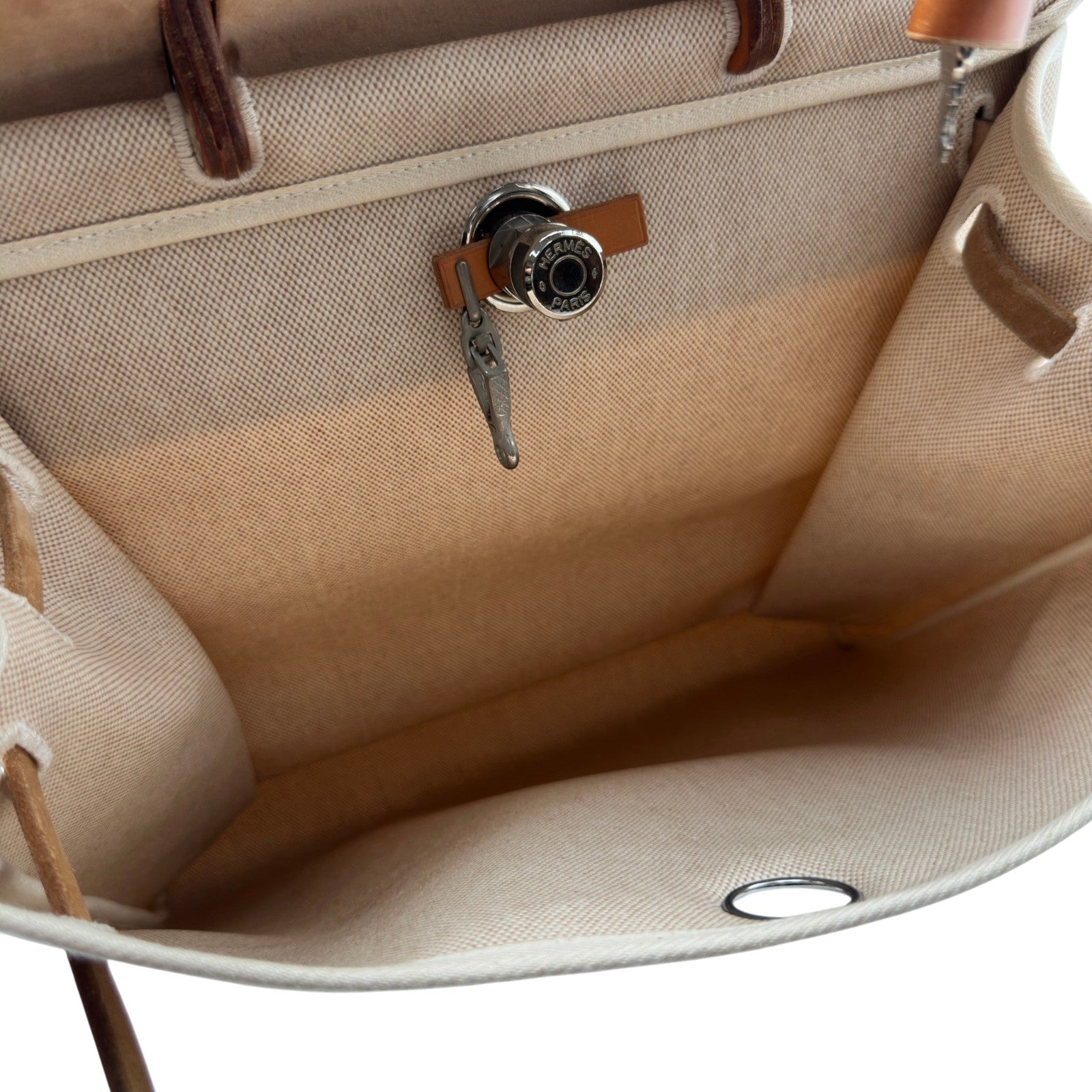 エルメス HERMES エールバッグMM □C刻 ベージュ/ゴールド ゴールド金具 トワル・レザー メンズ ショルダーバッグ エルメス HERMES エールバッグMM □C刻 ベージュ/ゴールド ゴールド