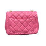 シャネル CHANEL マトラッセ　ミニフラップバッグ 8桁31番台 ラム レディース ショルダーバッグ