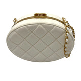 シャネル CHANEL クラスプ チェーンバッグ ホワイト ゴールド金具 ラムスキン レディース ショルダーバッグ