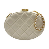 シャネル CHANEL クラスプ チェーンバッグ ホワイト ゴールド金具 ラムスキン レディース ショルダーバッグ