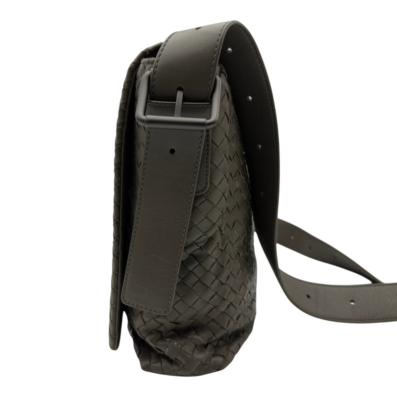 Bottega Venetaブラックレザーメッセンジャーバッグ** ボッテガ・ヴェネタ BOTTEGA VENETA イントレチャート メッセンジャー