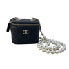 シャネル CHANEL パールショルダーバニティケース AP2581(31番台) ブラック ゴールド金具 ラム/フェイクパール レディース ショルダーバッグ