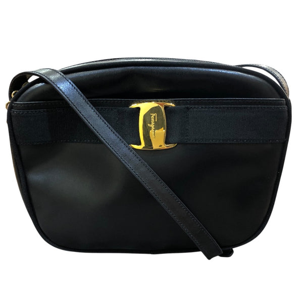 サルヴァトーレ・フェラガモ Salvatore Ferragamo ヴァラショルダー