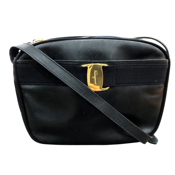 サルヴァトーレ・フェラガモ Salvatore Ferragamo ヴァラショルダー