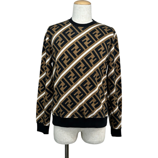ふう様　FENDI フェンディ　トレーナー　スウェット　ズッカ　FF 総柄 フェンディ FENDI FF総柄スウェットシャツ FY0944 ブラウン コットン