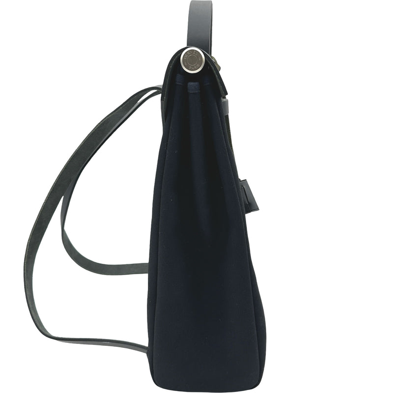 最終値下げ！エルメス エールリュック　美品　ブラック　鍵紛失 エルメス HERMES エールバッグアドPM ▢G刻印 ブラック シルバー金具