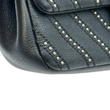 シャネル CHANEL シェブロンチェーンショルダー Vステッチ 24番台 ブラック シルバー金具 カーフスキン レディース ショルダーバッグ