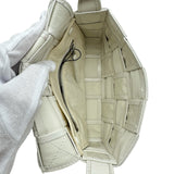 ボッテガ・ヴェネタ BOTTEGA VENETA スモールカセットショルダーバッグ 717587 ホワイト シルバー金具 レザー レディース ショルダーバッグ