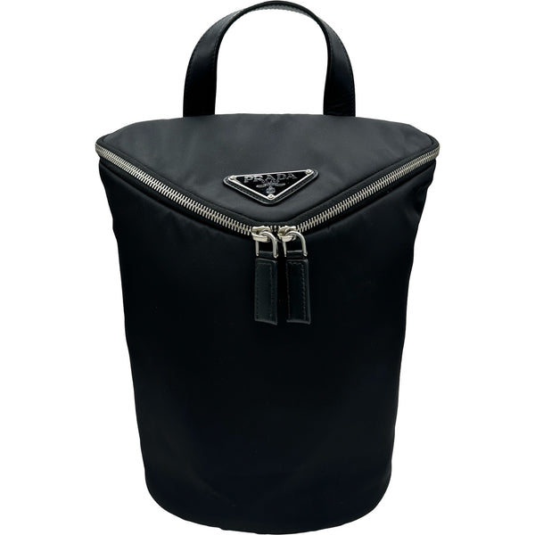 プラダ PRADA トライアングルロゴワンショルダーバッグ 2VZ096
