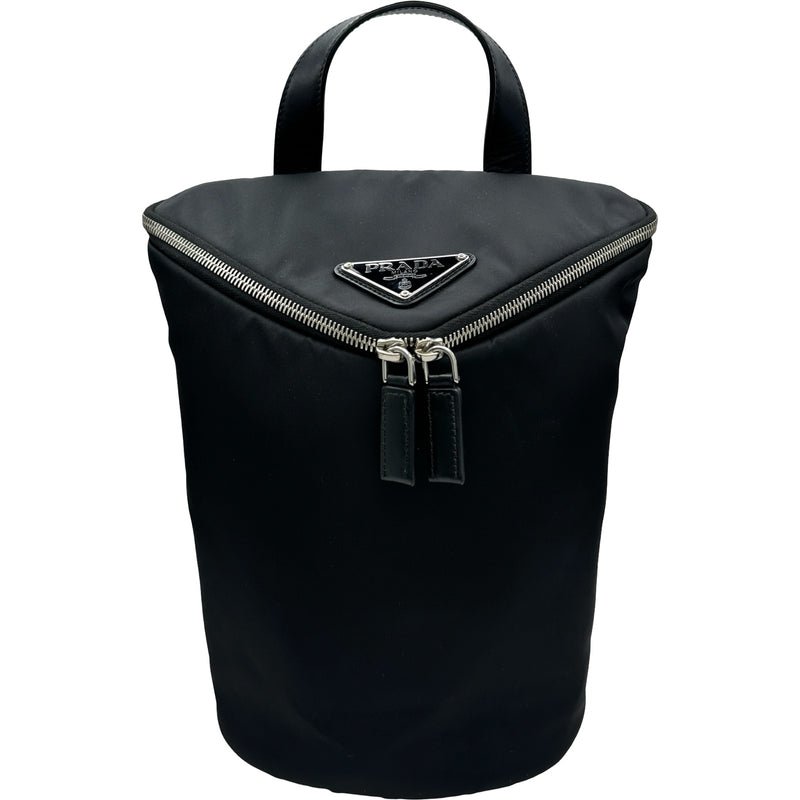 プラダ PRADA トライアングルロゴワンショルダーバッグ 2VZ096