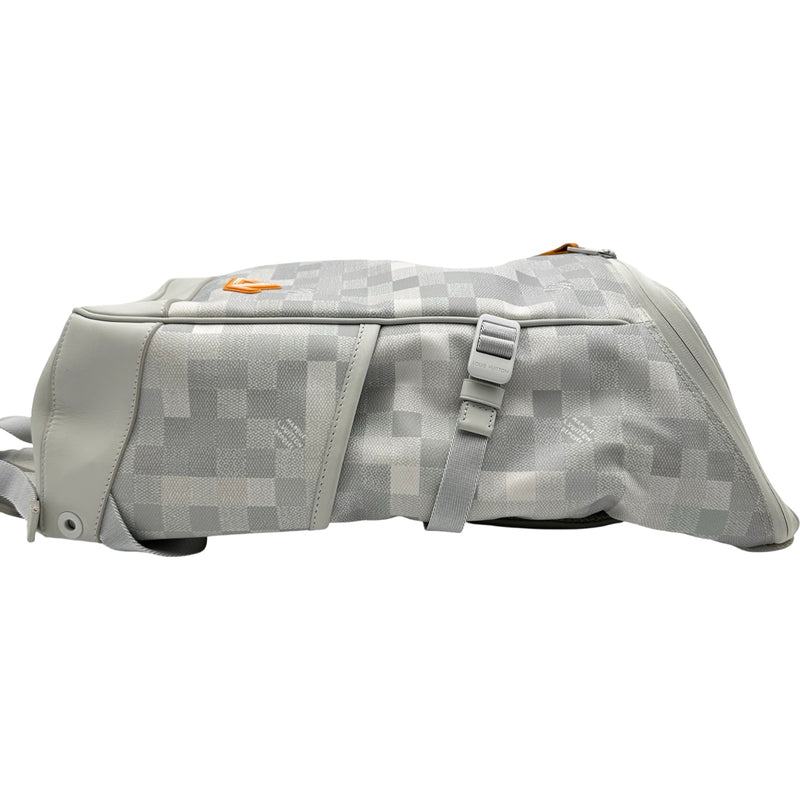 ルイ・ヴィトン LOUIS VUITTON マウンテン・バックパック M12717