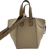 ロエベ LOEWE ハンモック コンパクト A538H13X03 サンド カーフレザー レディース ショルダーバッグ