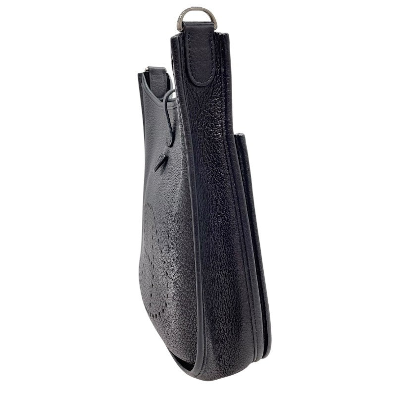 HERMES エヴリンPM ショルダーバッグ ブラック エルメス HERMES エヴリン3 PM □M刻 ブラック シルバー金具 トリヨン