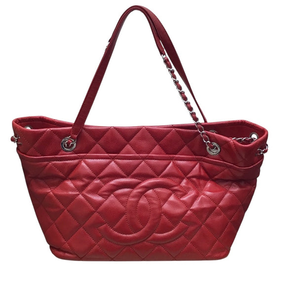 CHANEL シャネル ハイサマー トートバッグ ココマーク 肩掛け レディース シャネル CHANEL ココマーク チェーントートバッグ 17番台 レッド