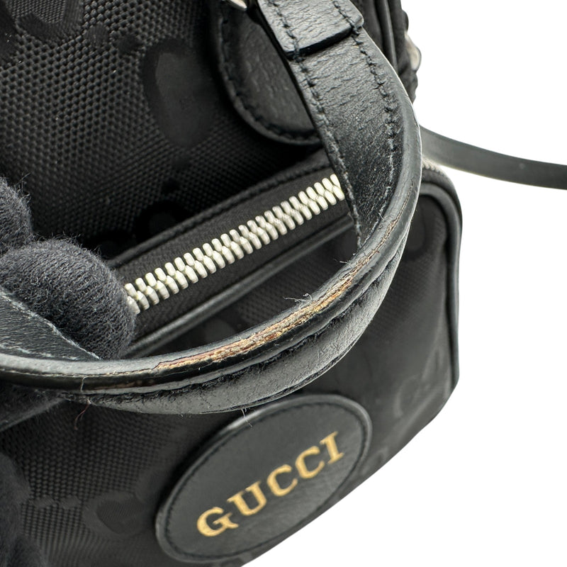 グッチ GUCCI オフザグリッドミニショルダーバッグ 625850 ブラック GG