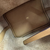エルメス HERMES ピコタンロックMM トリヨン ビスキュイ ゴールド金具 U刻印 レディース ハンドバッグ